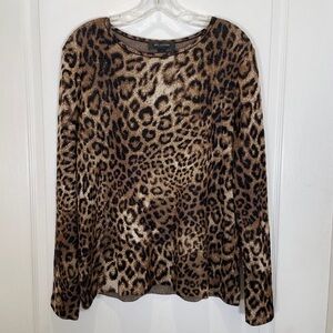 St. John Brown Leopard Print Crew Neck Sweater